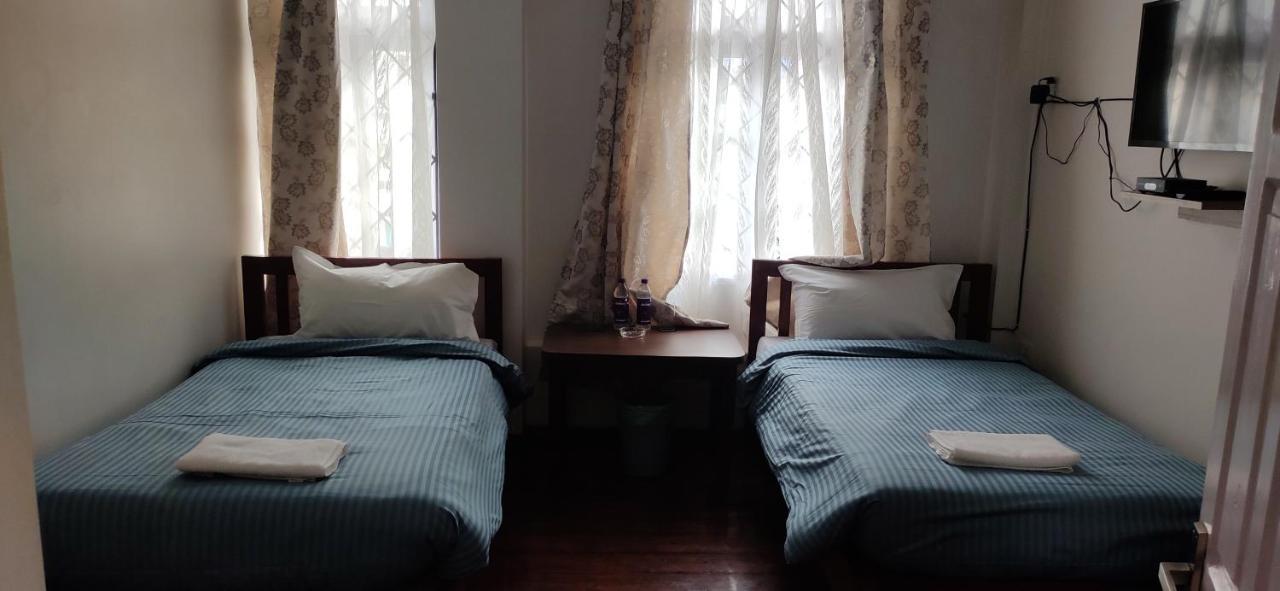 Bed and Breakfast Crossroad Shillong Exterior foto